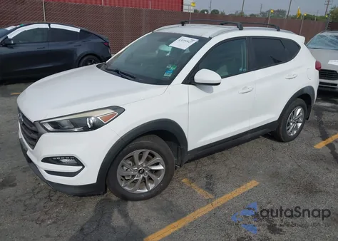 2016 Hyundai Tucson Se из США, поврежденный, VIN KM8J33A46GU209773